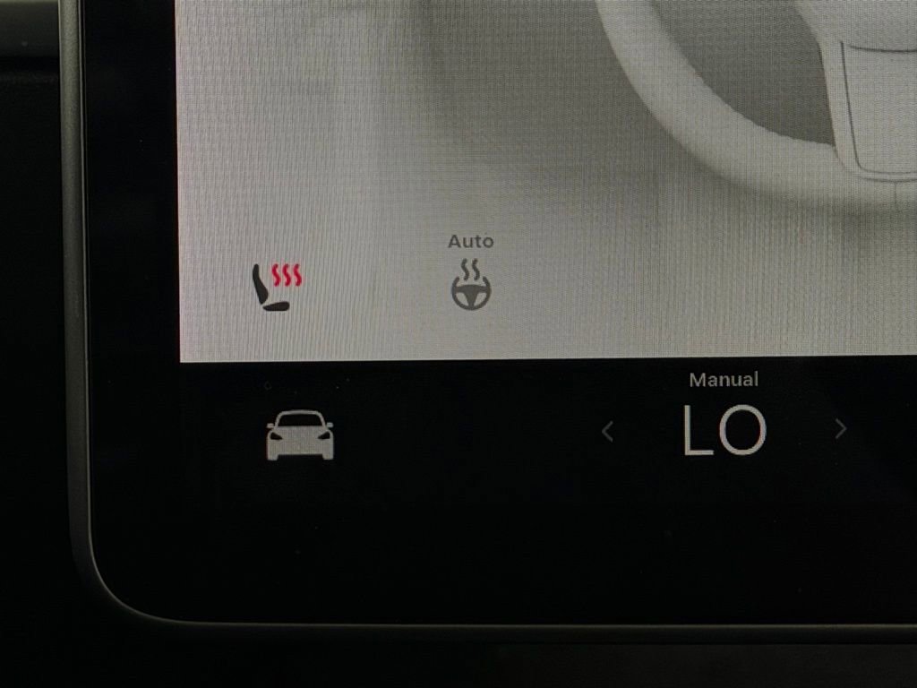 Used 2022 Tesla Model 3 image 17