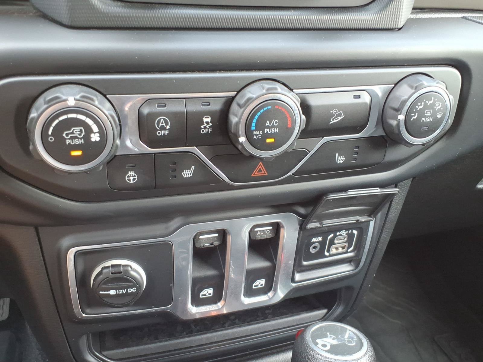 Used 2018 Jeep Wrangler Sport AWD/4WD image 20