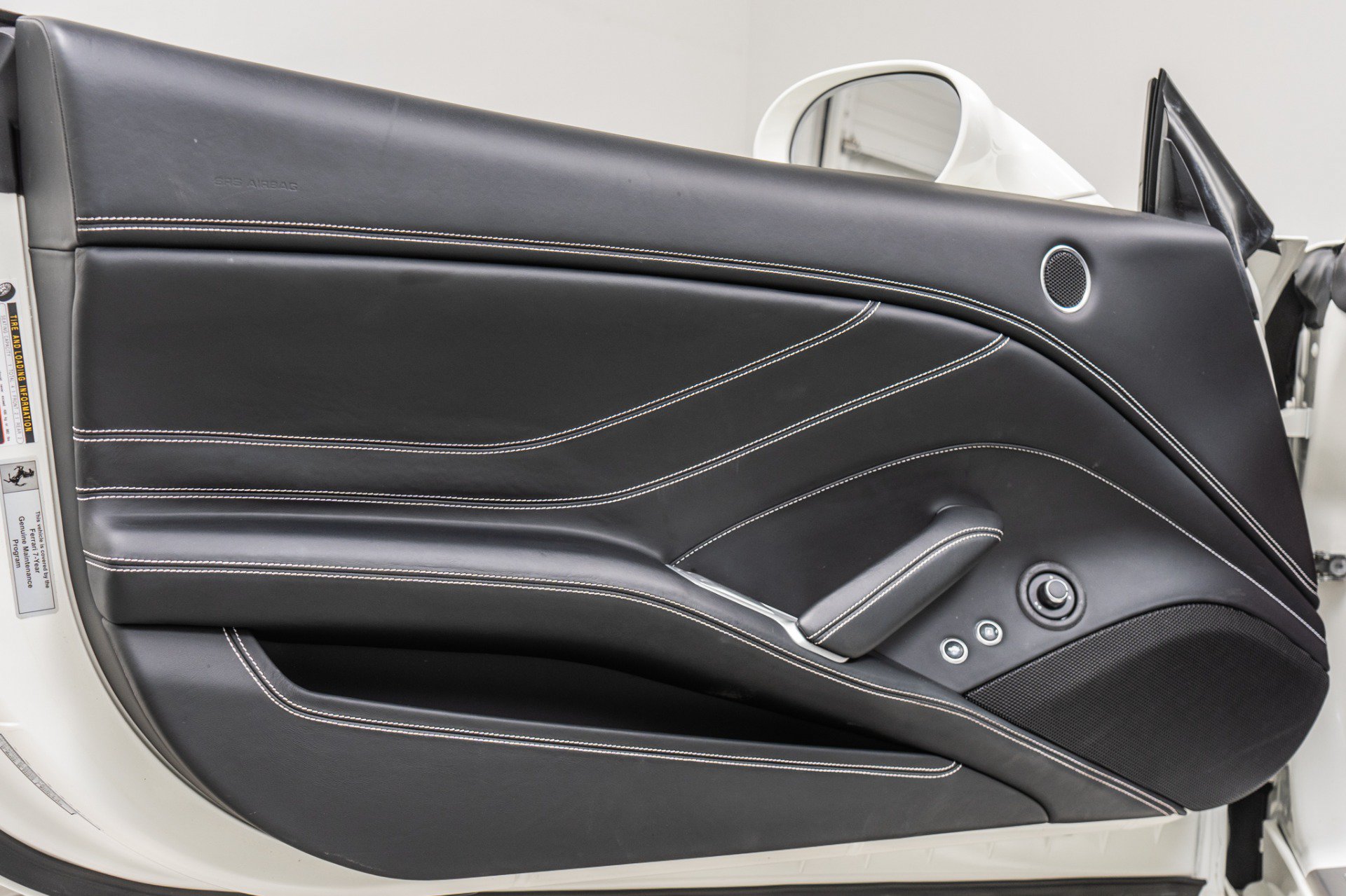 Used 2016 Ferrari California T RWD image 43