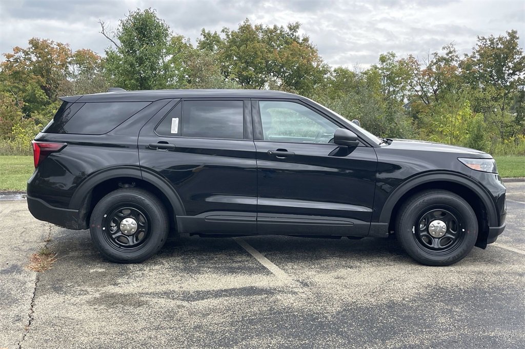 New 2025 Ford Explorer 4WD Police Interceptor image 2