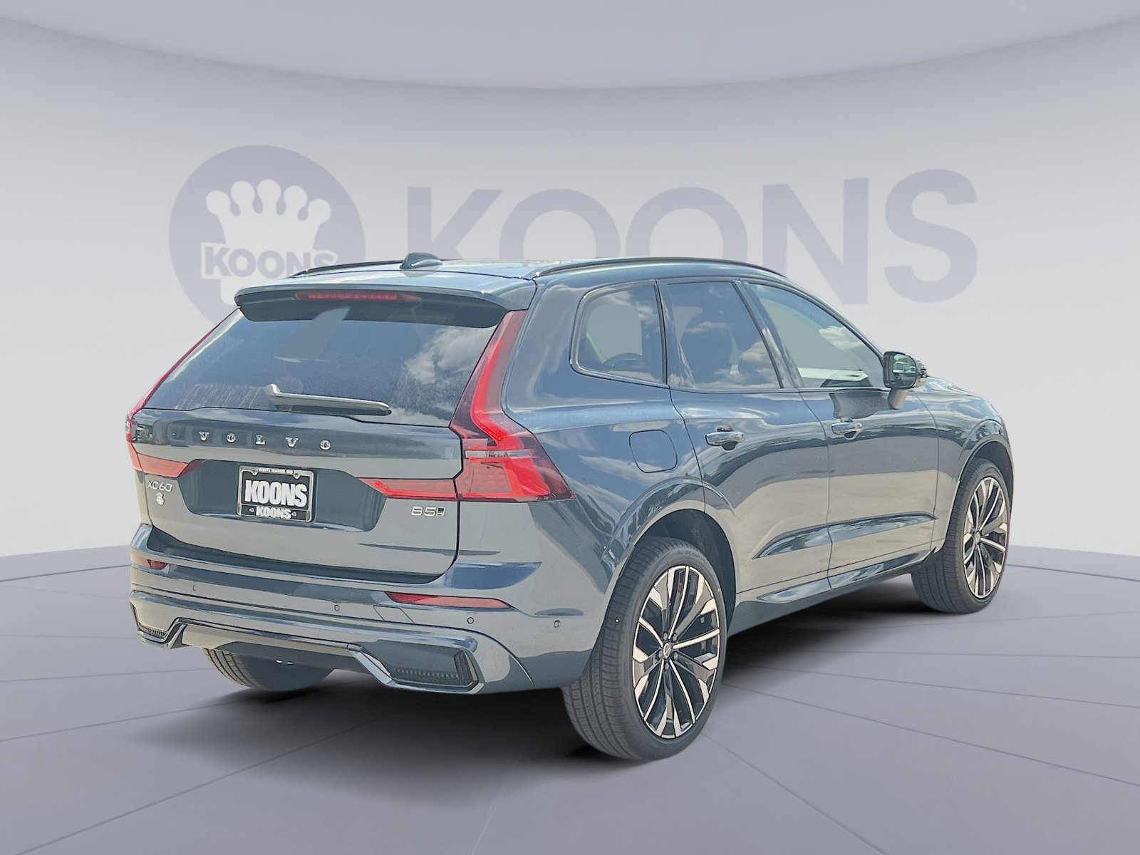 New 2026 Volvo XC60 B5 Ultra w/ Climate Package AWD/4WD image 7