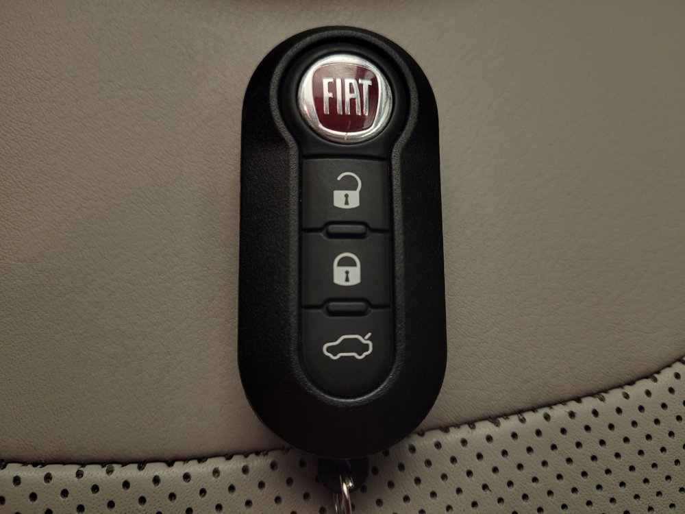 Used 2019 FIAT 500L Trekking w/ Popular Equipment Group image 32