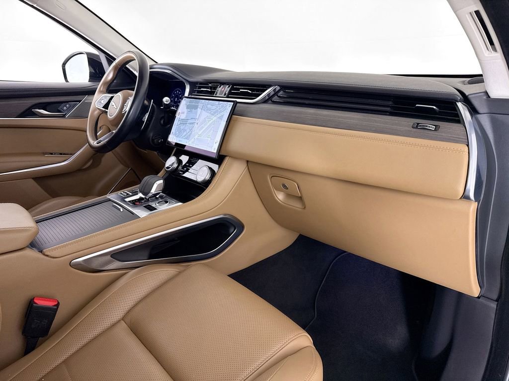 Used 2021 Jaguar F-PACE S image 13