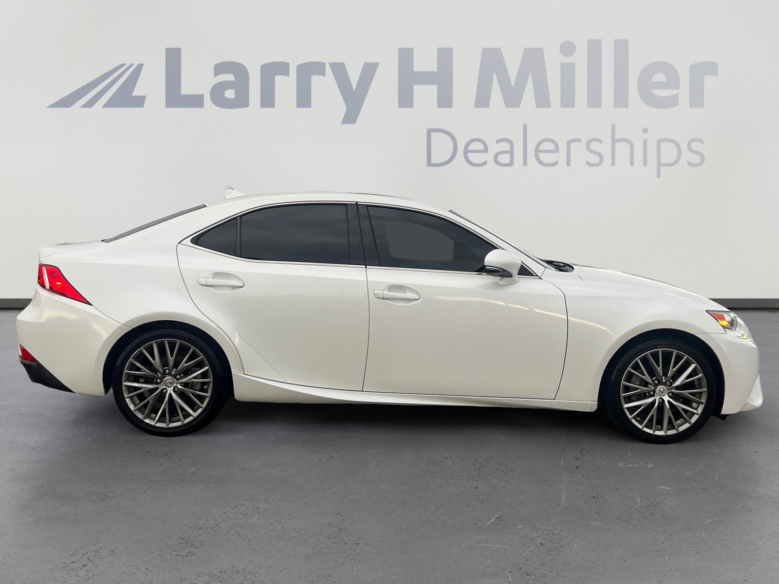 Used 2015 Lexus IS 250 image 6