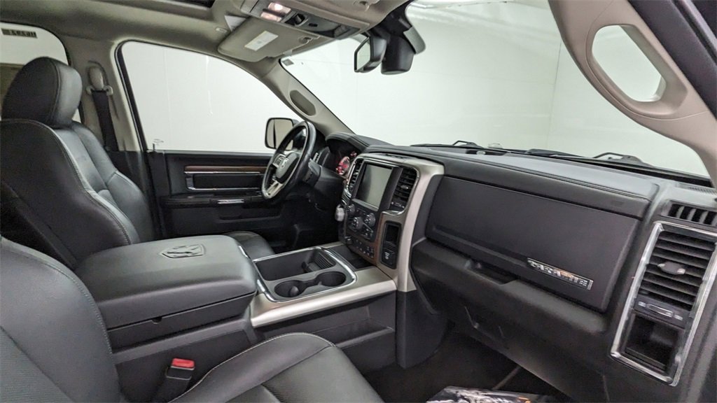 Used 2017 RAM 1500 Laramie w/ Convenience Group image 39