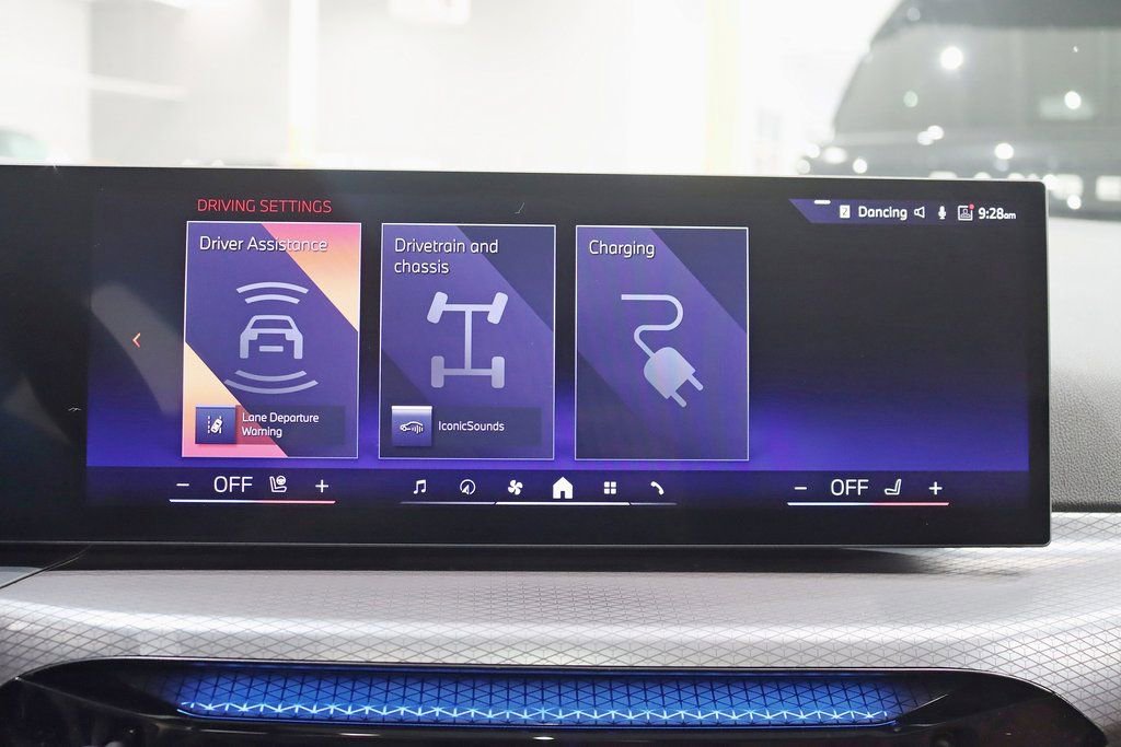 Used 2025 BMW i4 xDrive40i w/ M Sport Package image 24