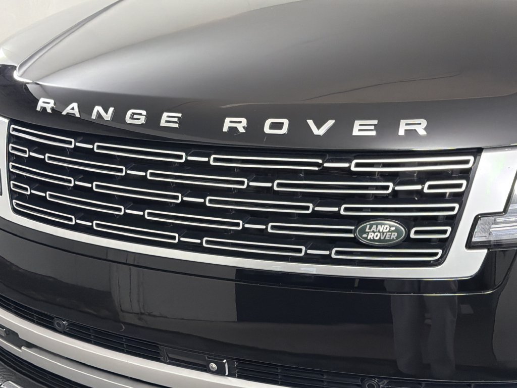 Used 2023 Land Rover Range Rover First Edition AWD/4WD image 20