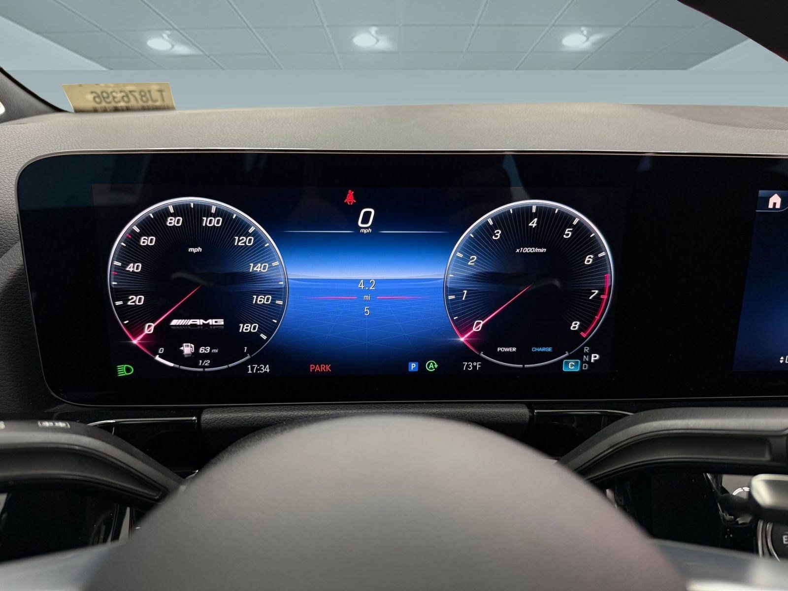 New 2026 Mercedes-Benz GLA 35 AMG 4MATIC image 17