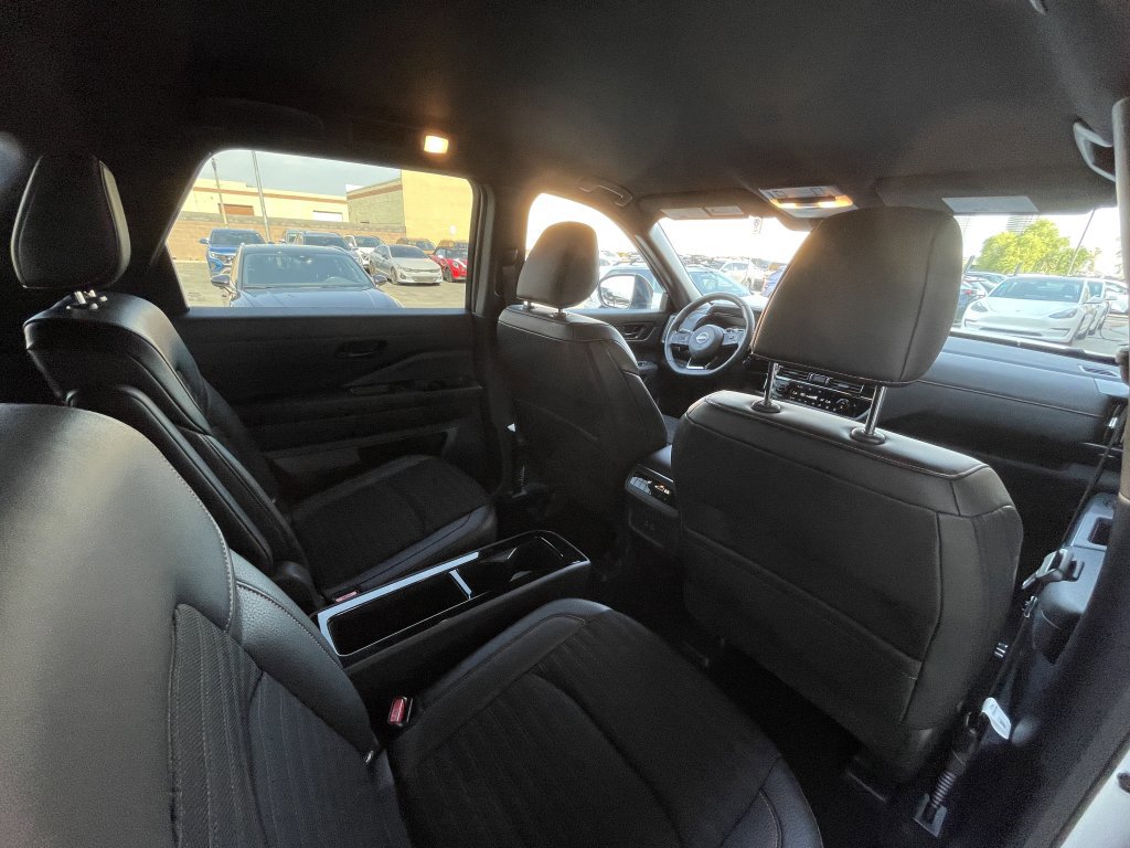 Used 2024 Nissan Pathfinder Rock Creek AWD/4WD image 21