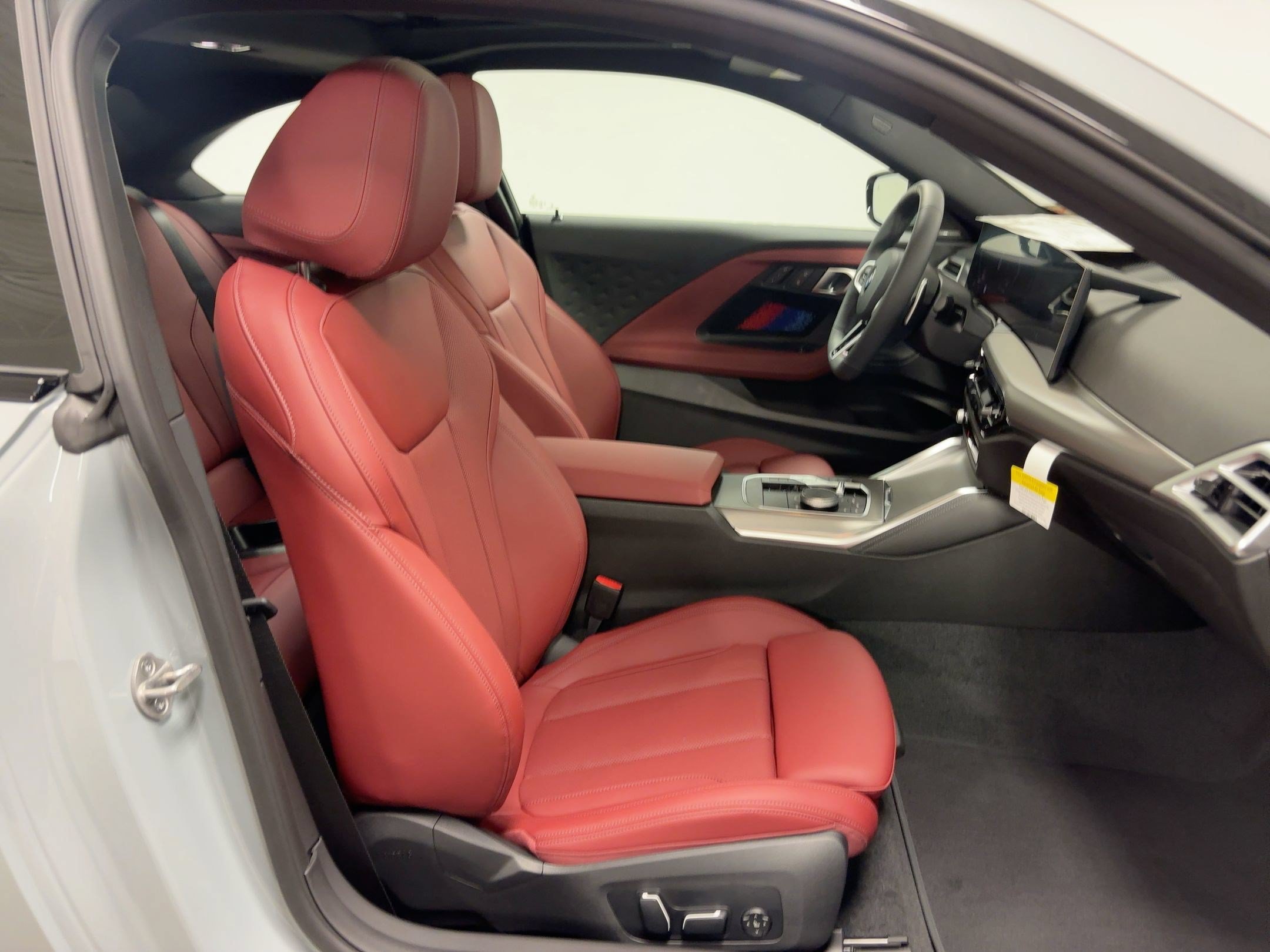 Used 2026 BMW 230i Coupe w/ Premium Package RWD image 21