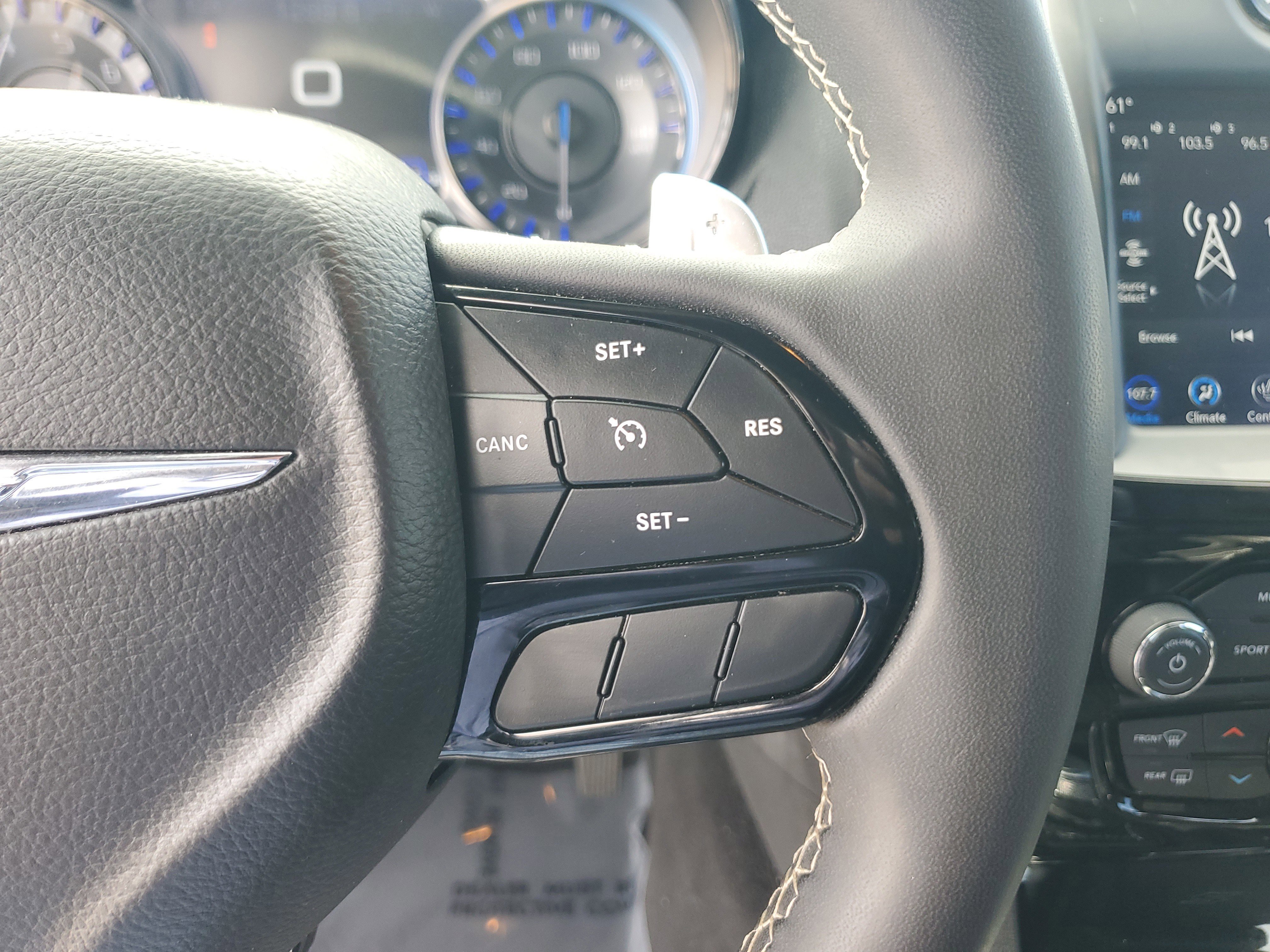 Used 2023 Chrysler 300 S image 22