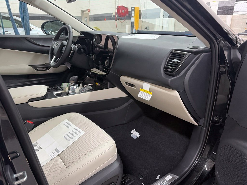 New 2026 Lexus NX 350 AWD w/ Accessory Package (2T) image 10