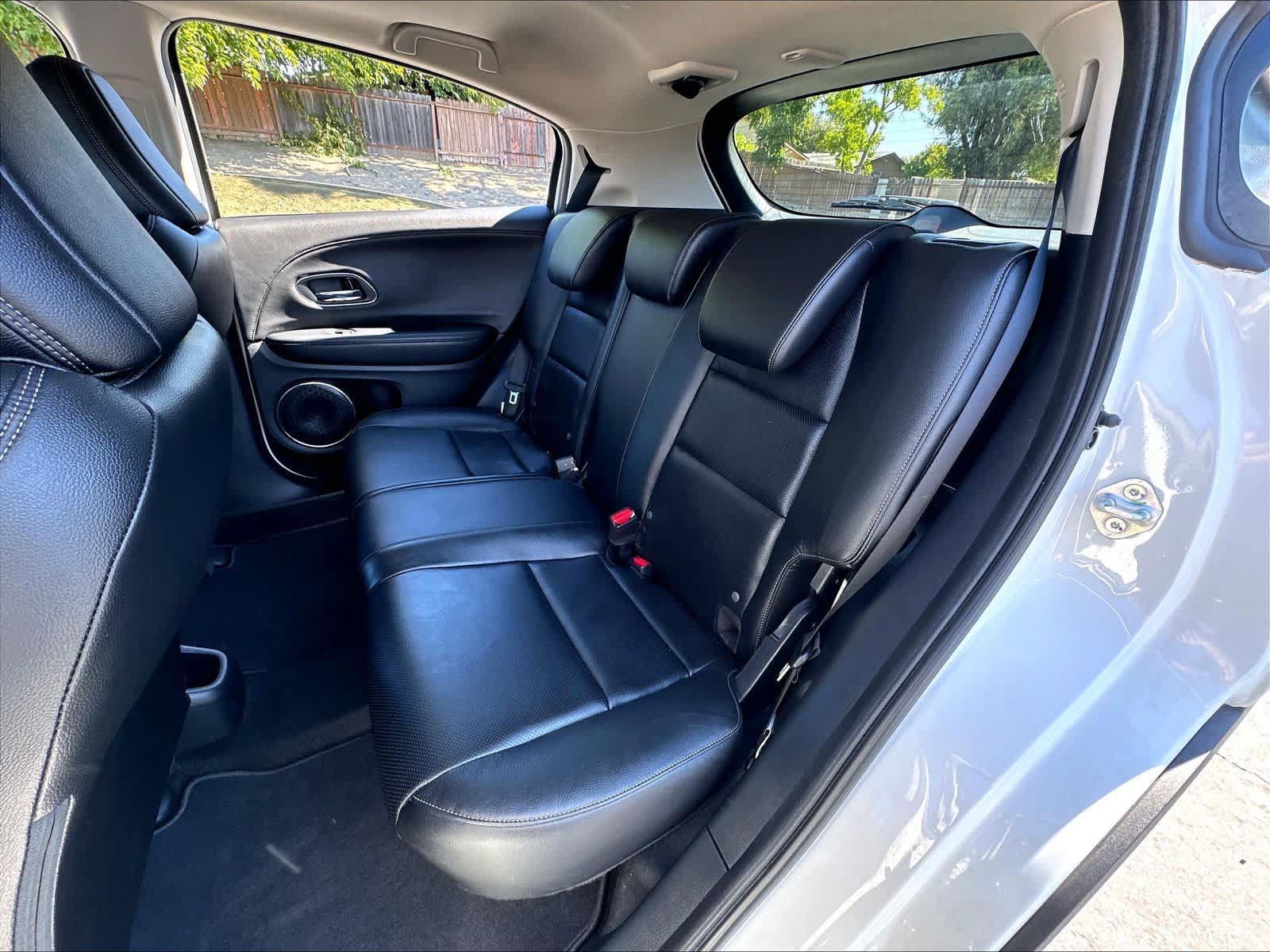 Used 2022 Honda HR-V EX-L image 29