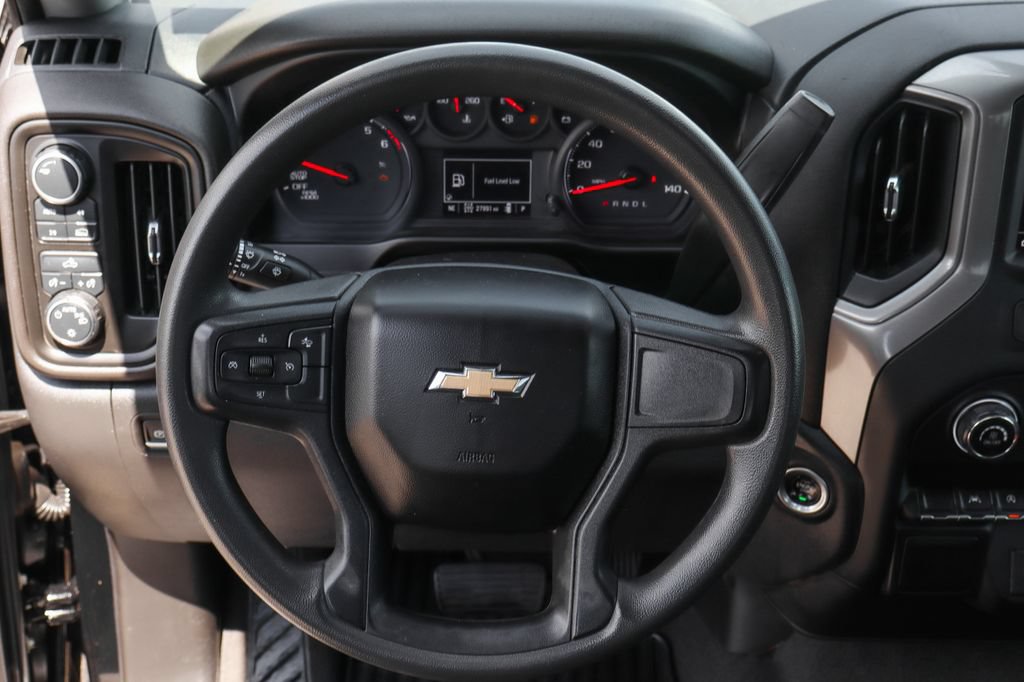 Used 2023 Chevrolet Silverado 1500 Custom AWD/4WD image 25