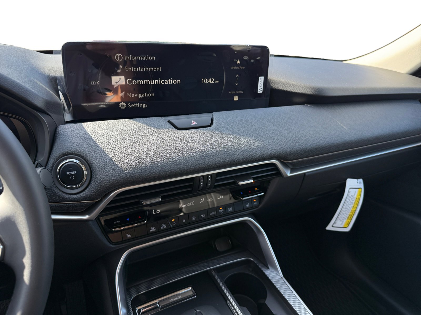 New 2025 MAZDA CX-70 Plug-In Hybrid w/ Premium Pkg image 12