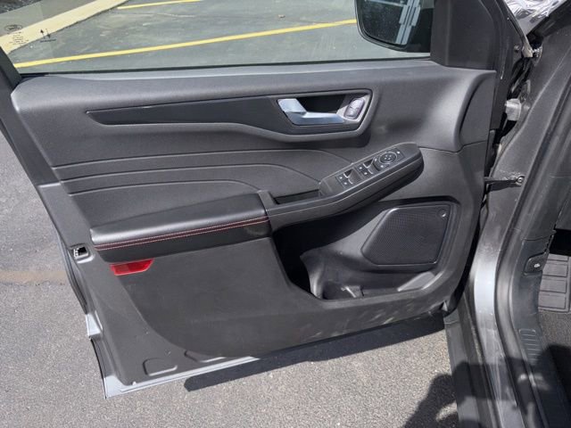 Certified 2024 Ford Escape ST-Line w/ Tech Pack #1 AWD/4WD image 23