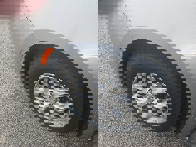 Used 2018 Chrysler Pacifica Touring-L w/ Tire & Wheel Group image 10