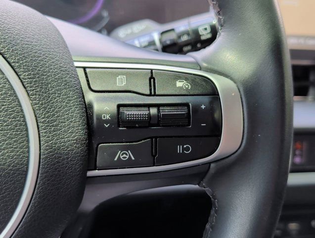 Used 2023 Kia Sportage EX FWD image 30