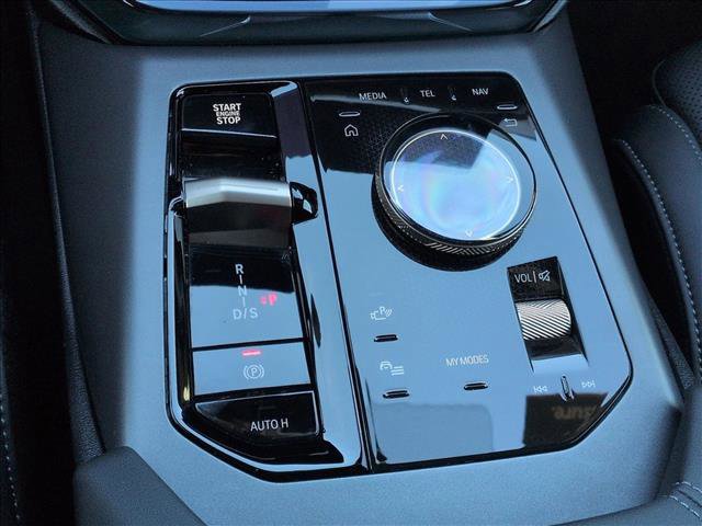 Used 2025 BMW X3 xDrive30i w/ Convenience Package image 12