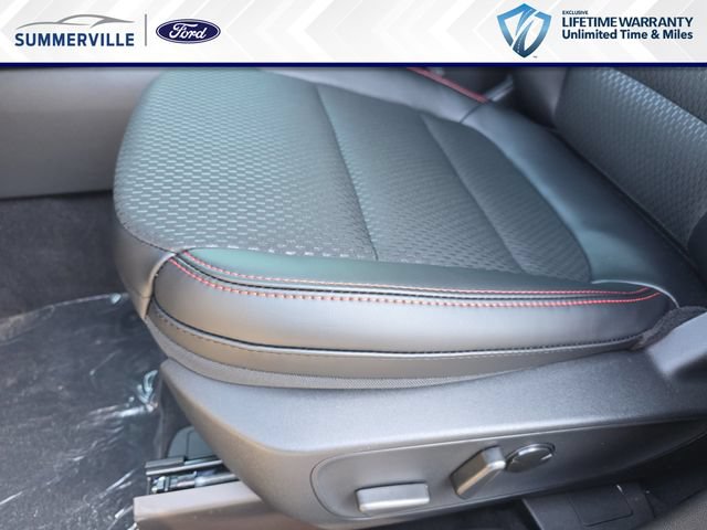 New 2026 Ford Escape ST-Line w/ Tech Pack #1 FWD image 31