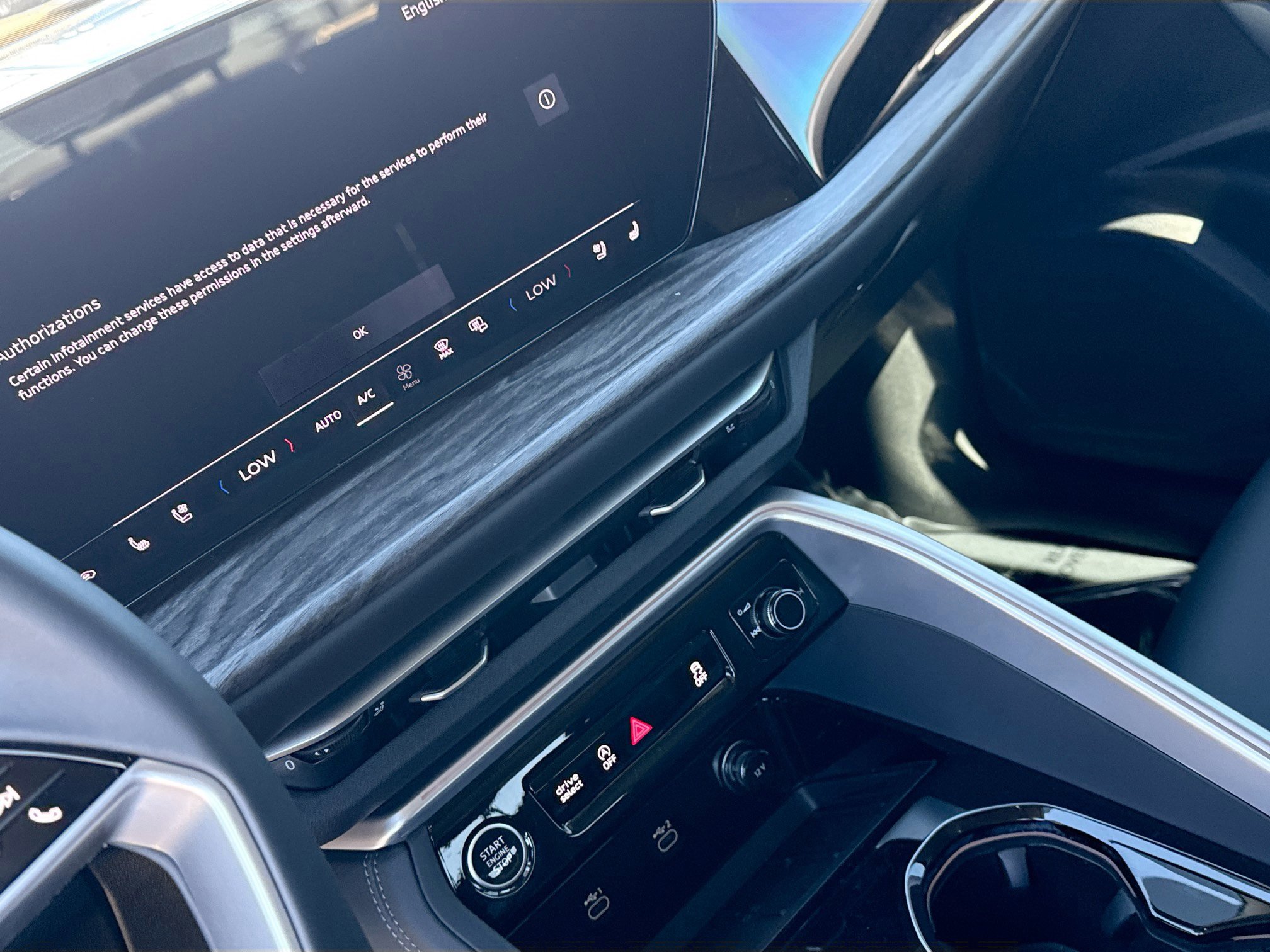 New 2025 Audi Q5 Premium Plus image 27