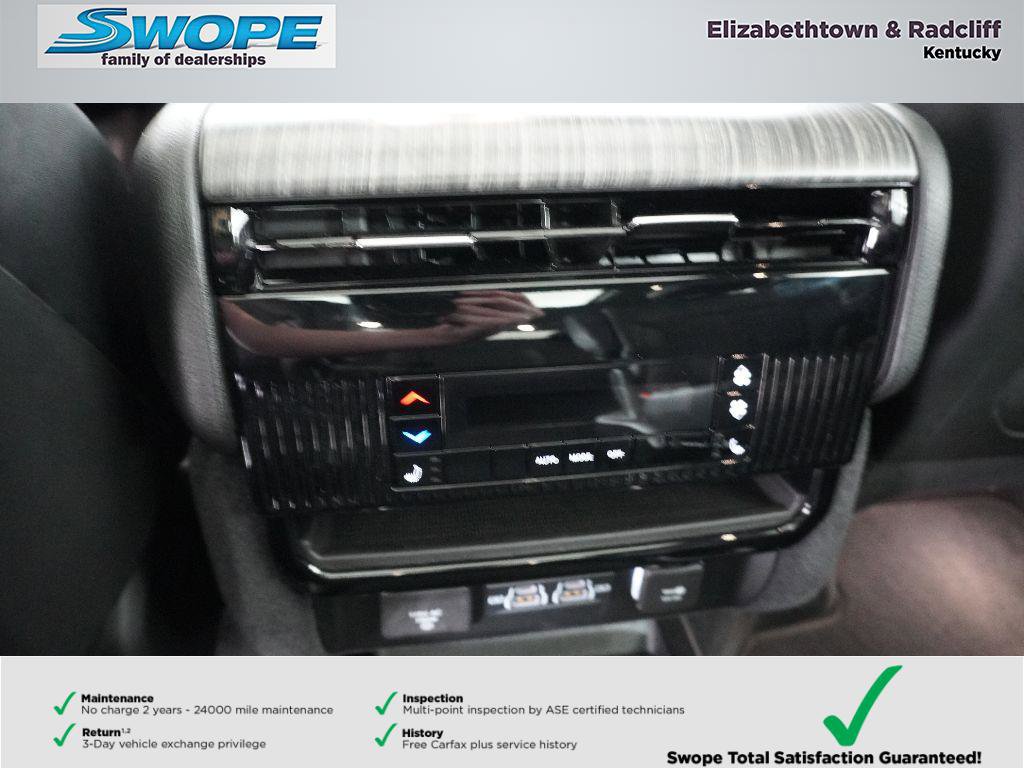 Used 2024 Jeep Wagoneer Series II w/ Premium Group I AWD/4WD image 25
