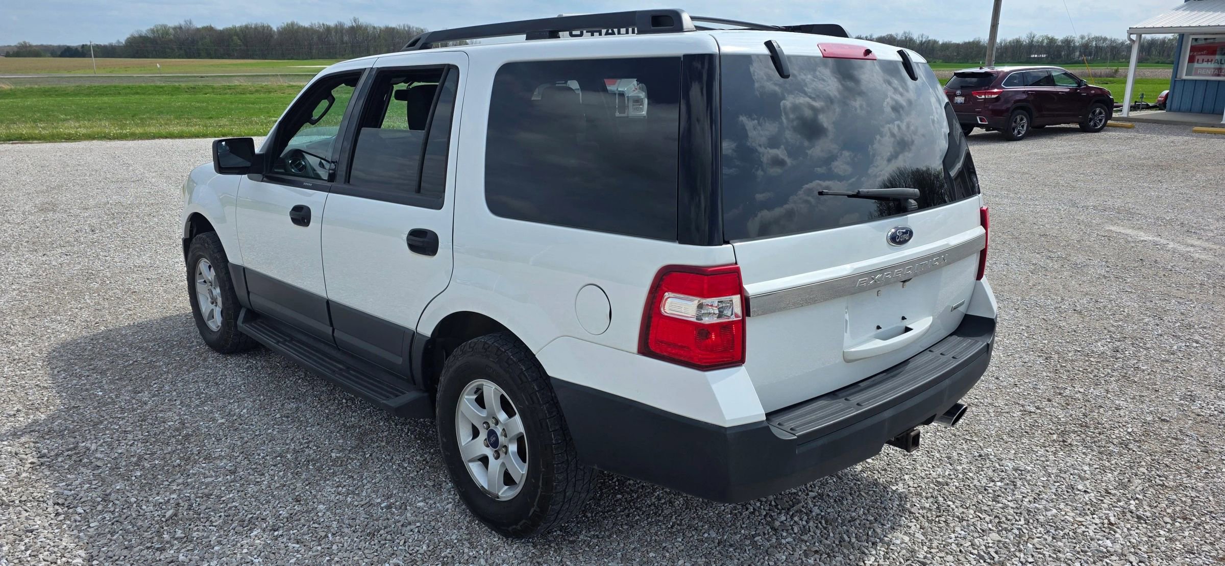 Used 2017 Ford Expedition XL w/ Equipment Group 101A AWD/4WD image 5