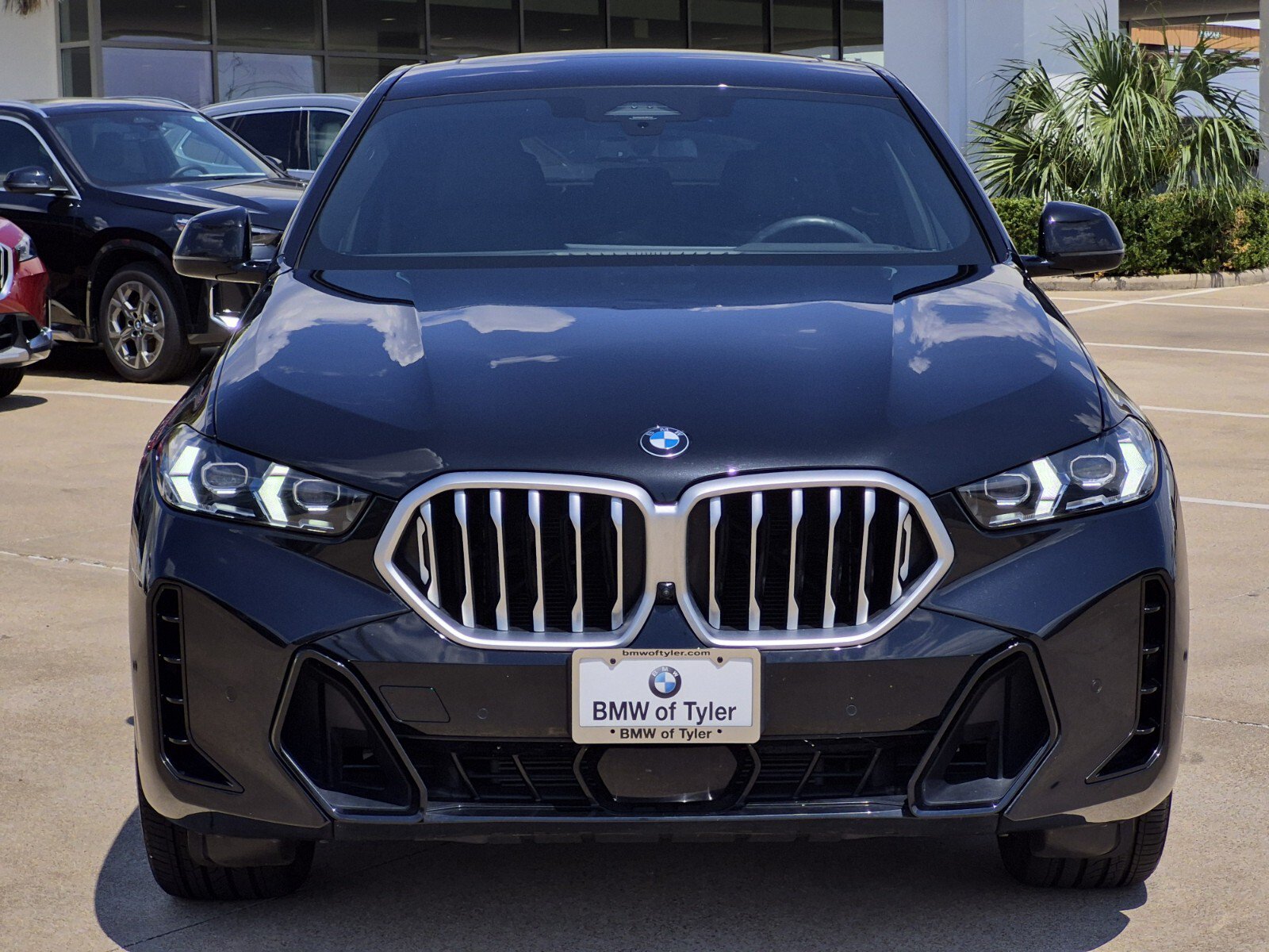 Certified 2026 BMW X6 xDrive40i AWD/4WD image 2