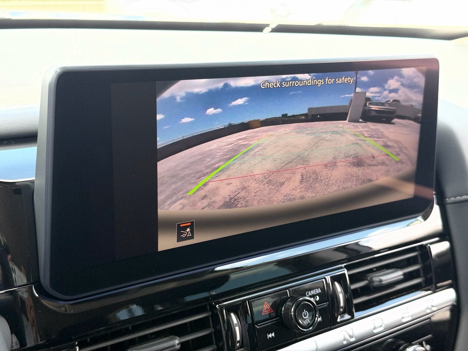 New 2026 Nissan Pathfinder SV FWD image 18