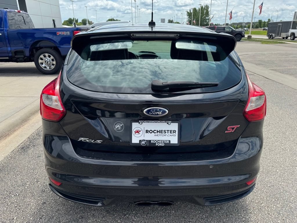 Used 2013 Ford Focus ST FWD image 41
