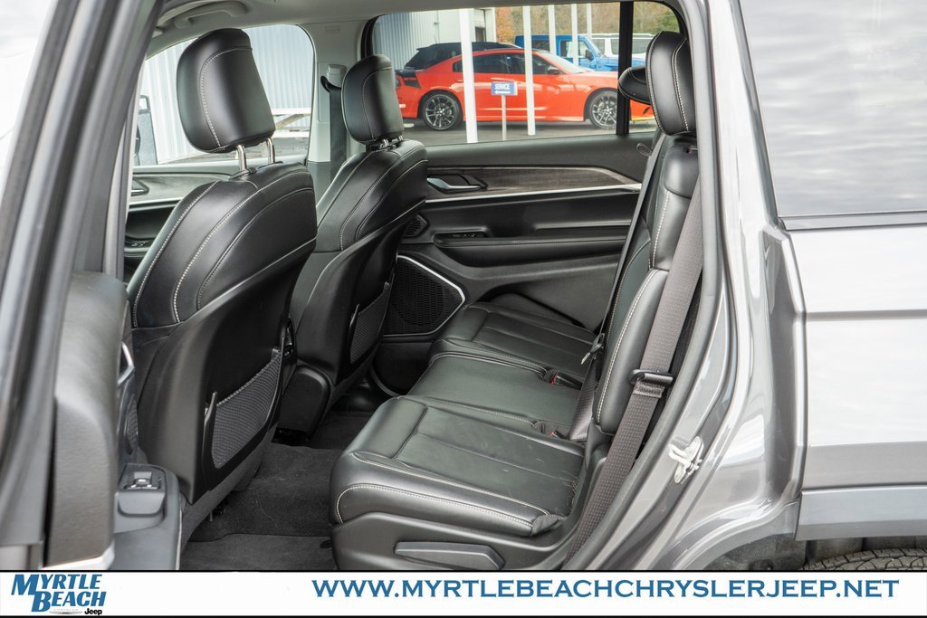 Certified 2021 Jeep Grand Cherokee L Limited image 14