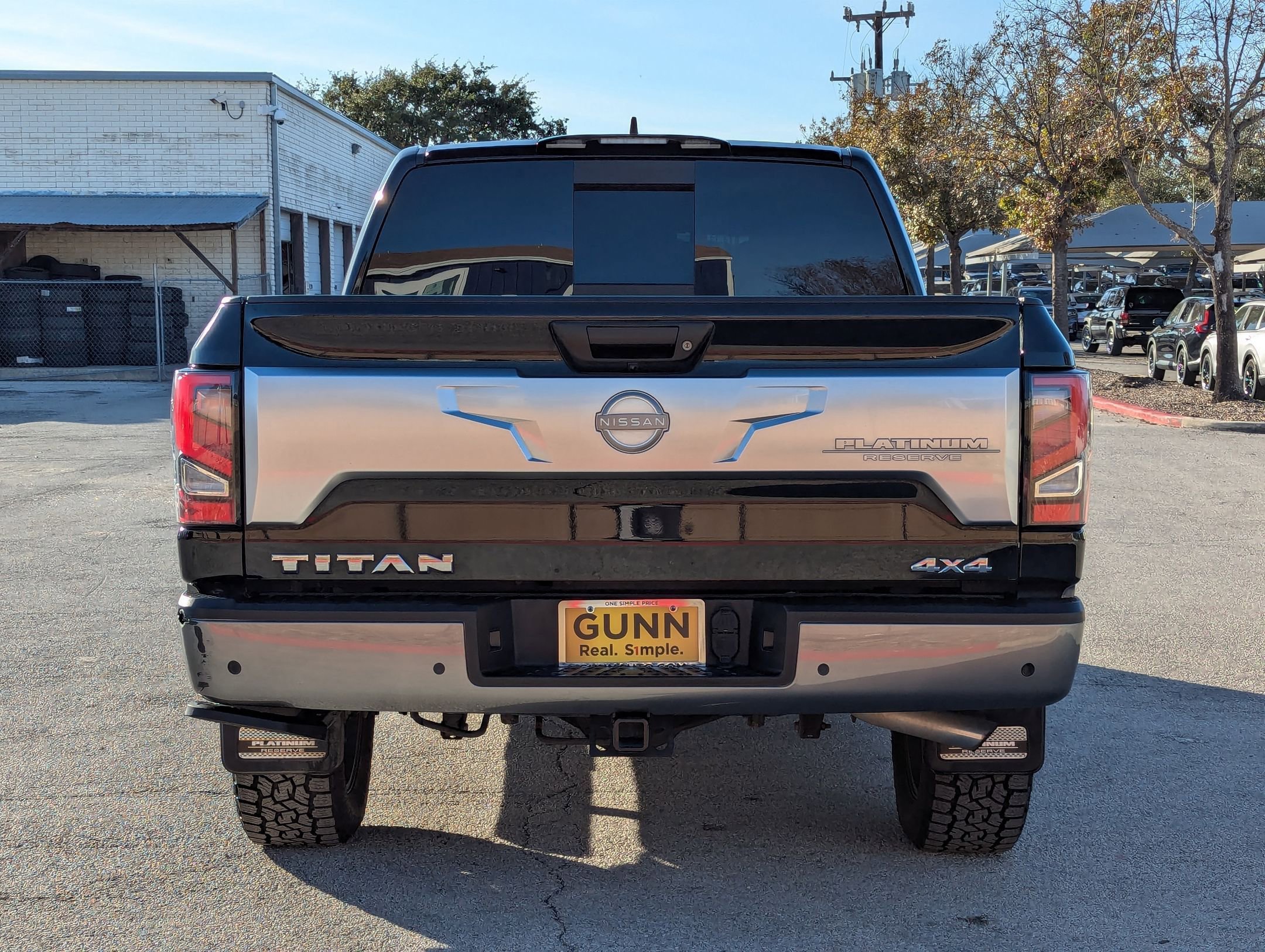 Used 2023 Nissan Titan Platinum Reserve w/ Moonroof Package image 5