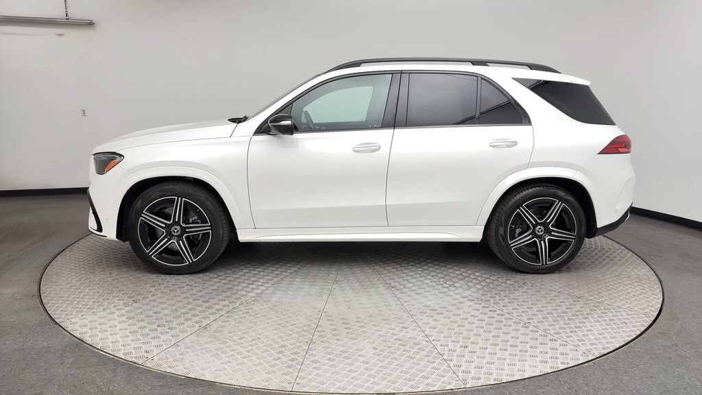 Used 2024 Mercedes-Benz GLE 450 4MATIC image 5