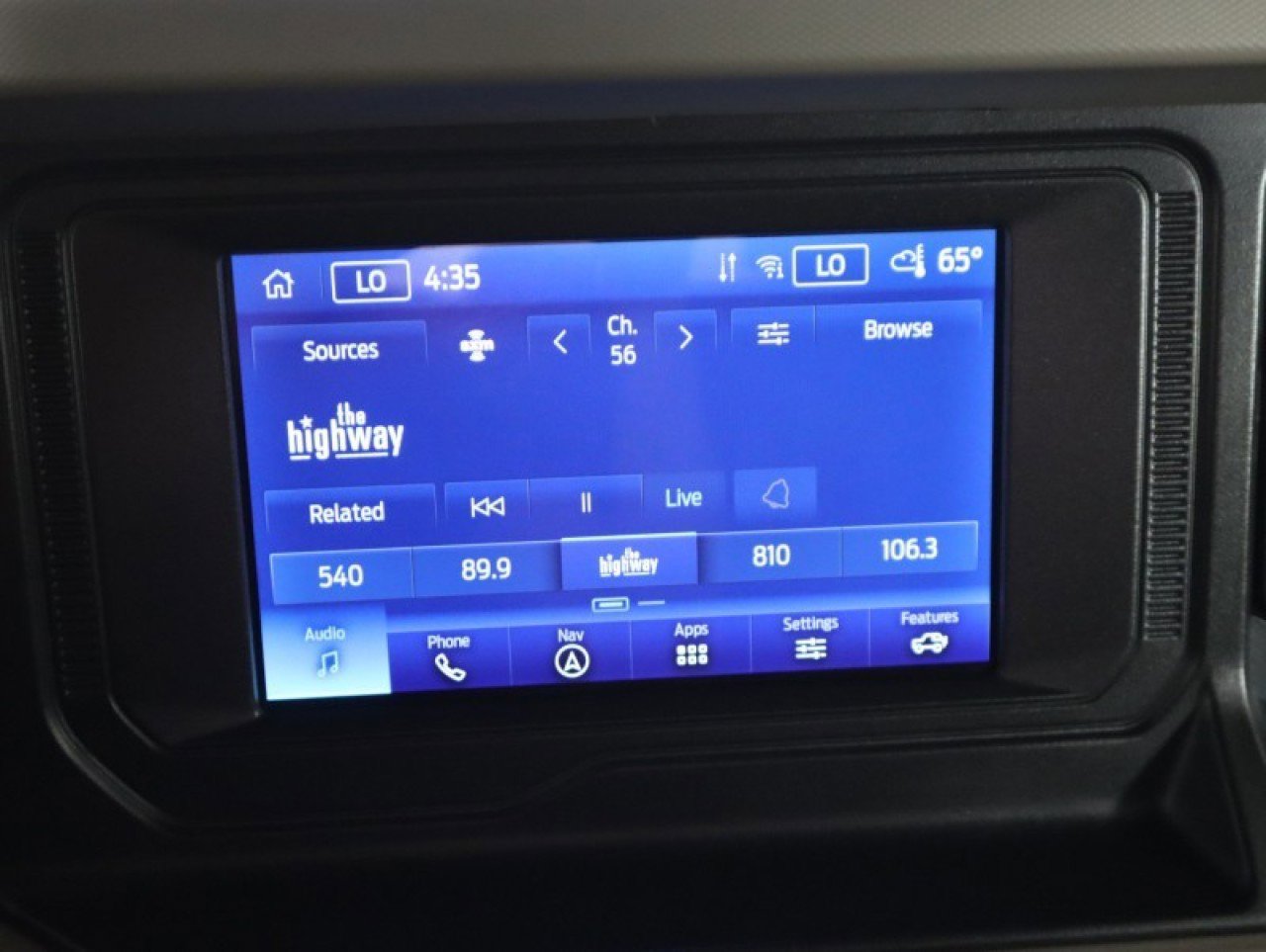 Used 2022 Ford Bronco Wildtrak image 16