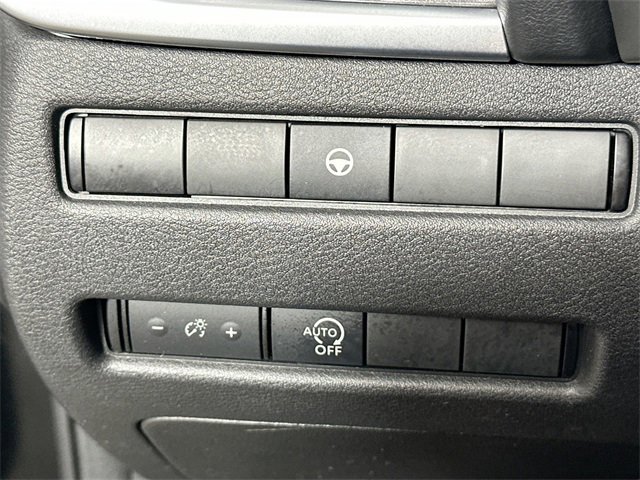 Used 2023 Nissan Rogue SV image 22