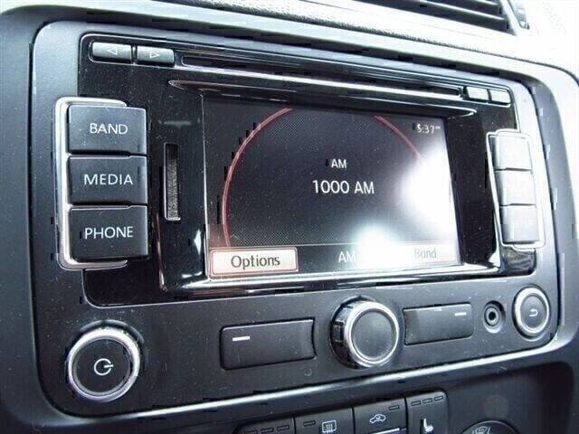 Used 2011 Volkswagen Jetta SEL image 14