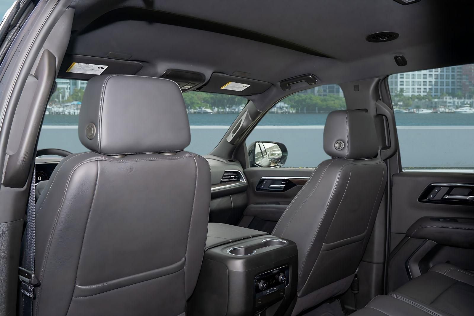 Used 2025 Chevrolet Tahoe LT AWD/4WD image 20