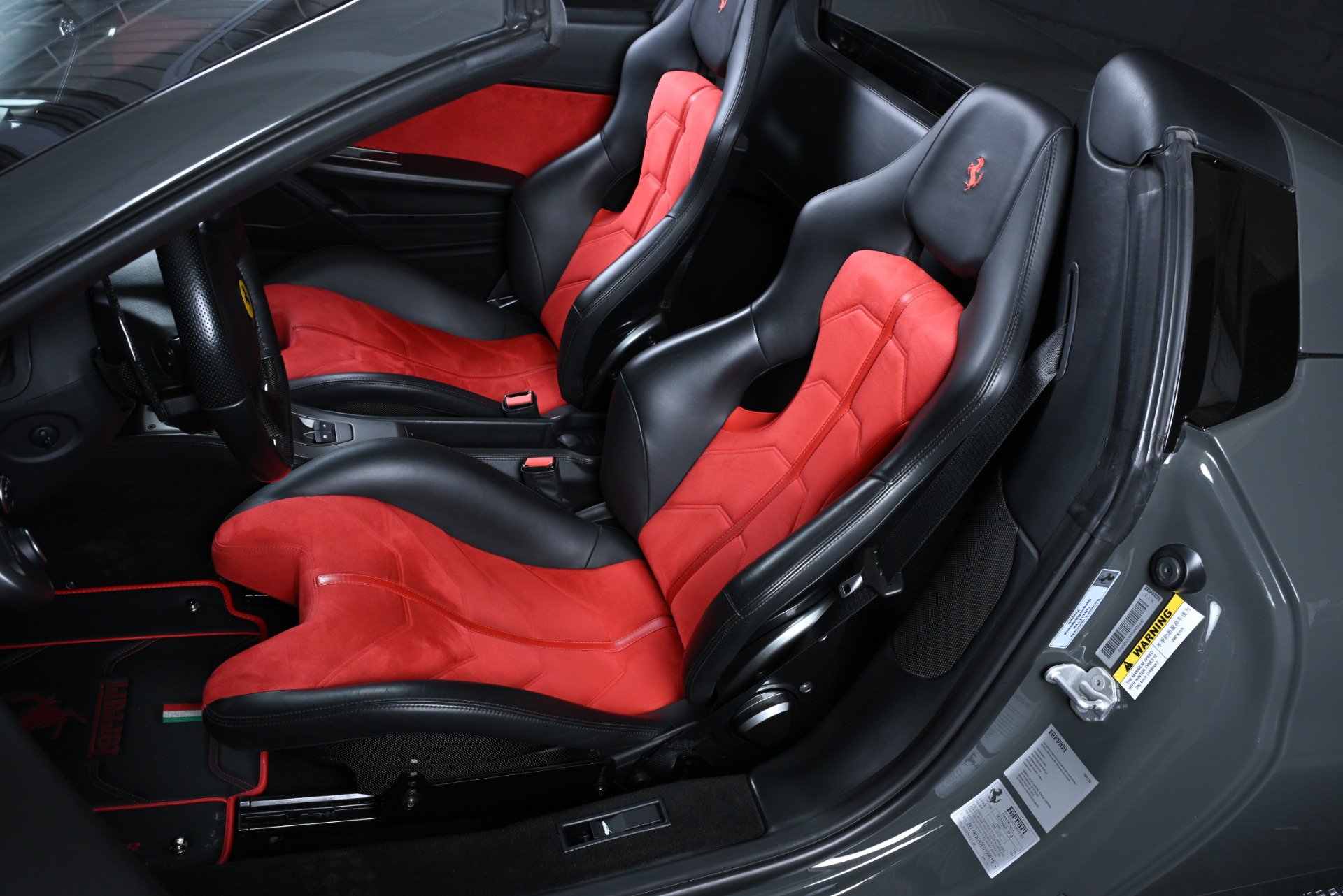 Used 2014 Ferrari 458 Spider RWD image 26