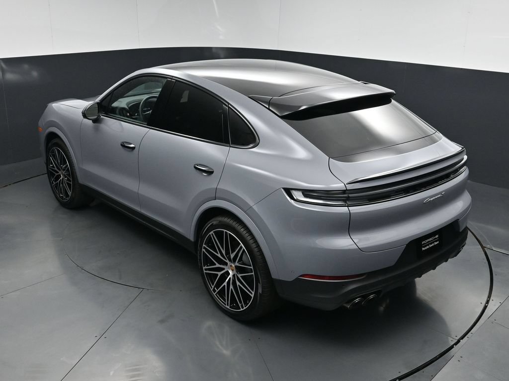 New 2026 Porsche Cayenne S AWD/4WD image 18