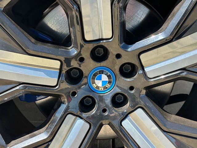 Certified 2023 BMW iX xDrive50 w/ Premium Package image 32