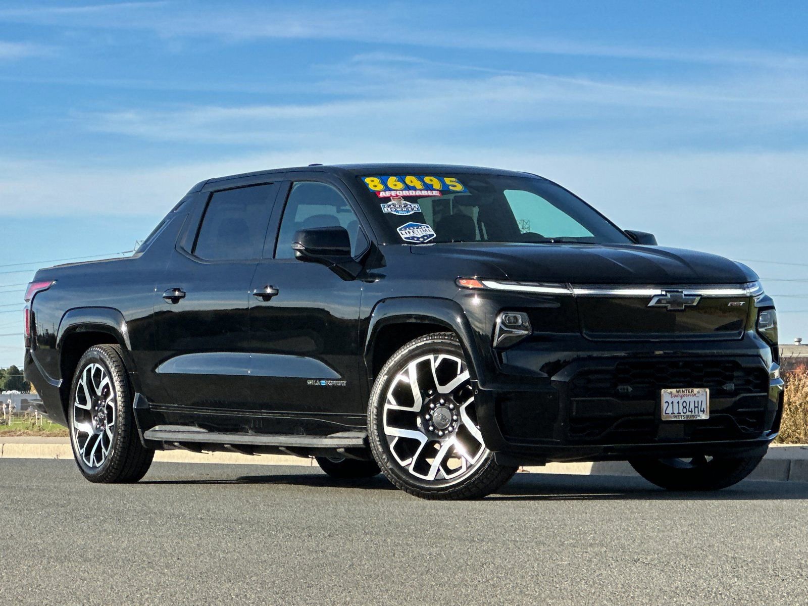 Used 2024 Chevrolet Silverado EV RST image 2