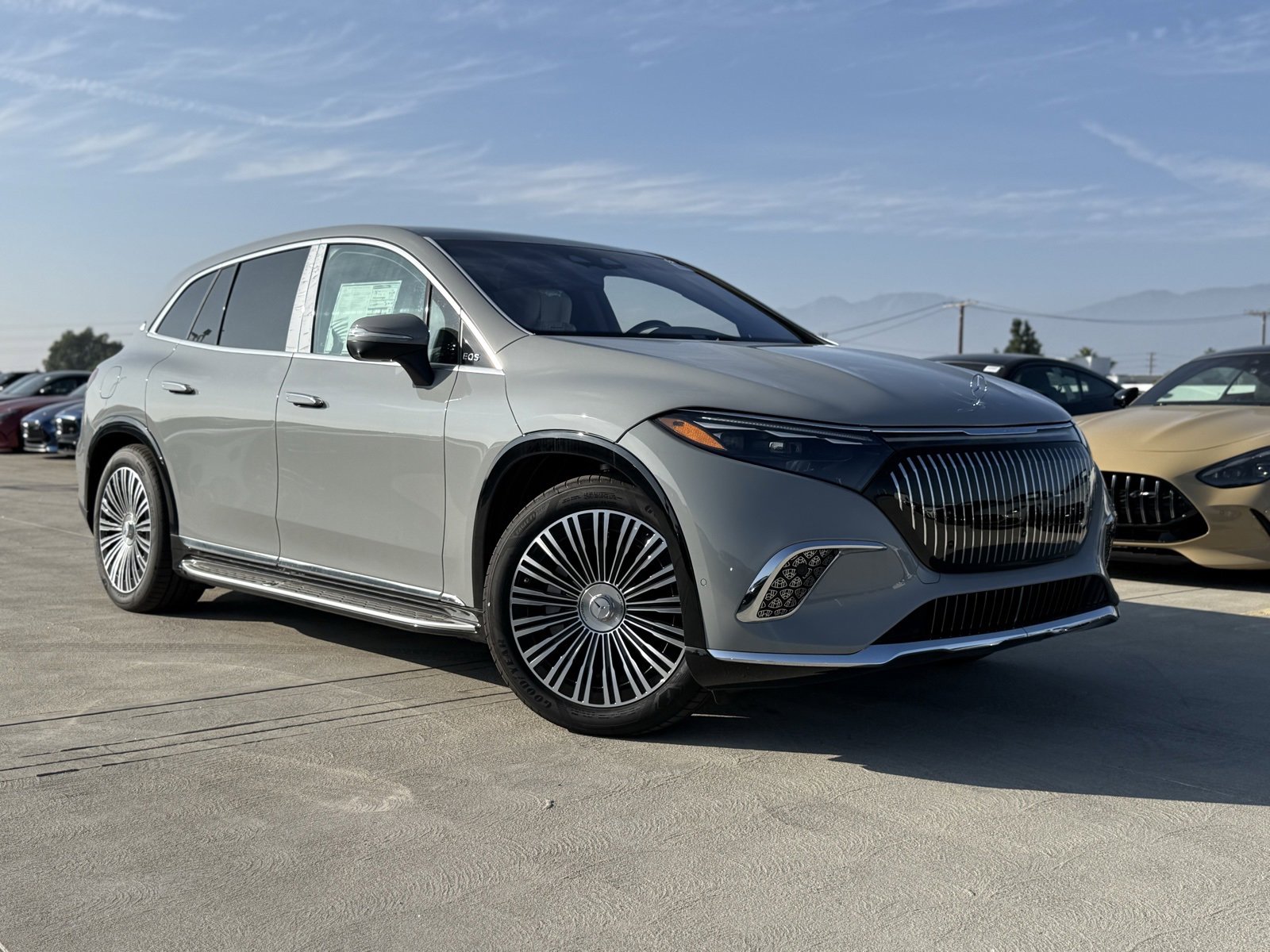 New 2025 Mercedes-Benz Maybach EQS 680 4MATIC image 2