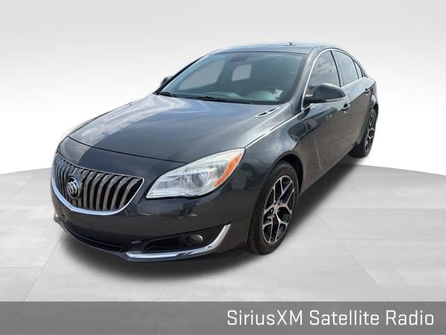 Used 2017 Buick Regal Sport Touring image 6
