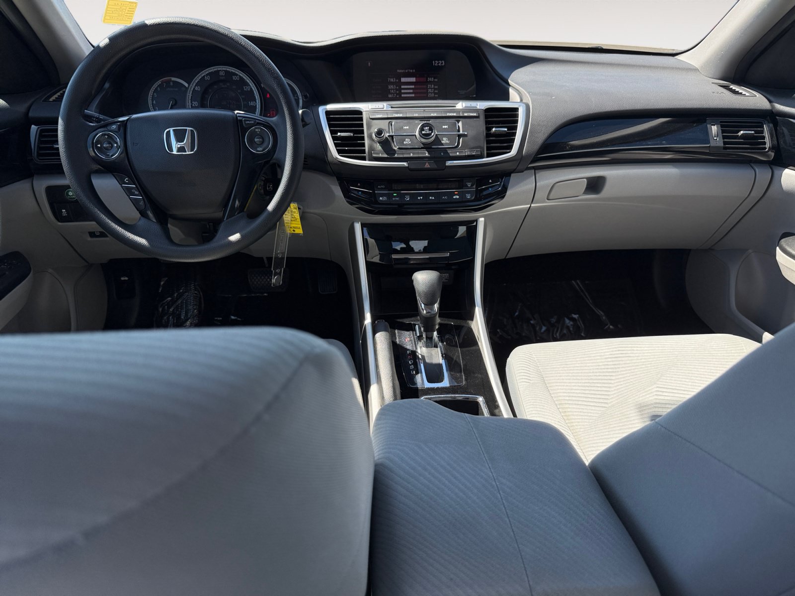 Used 2016 Honda Accord LX image 15