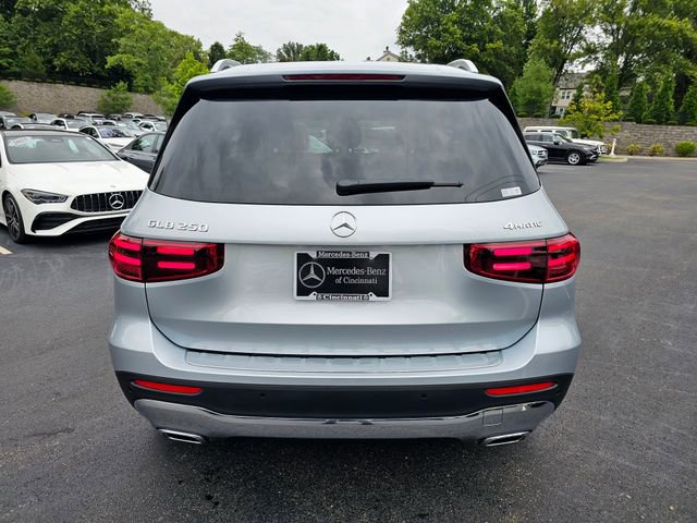 New 2026 Mercedes-Benz GLB 250 4MATIC image 8