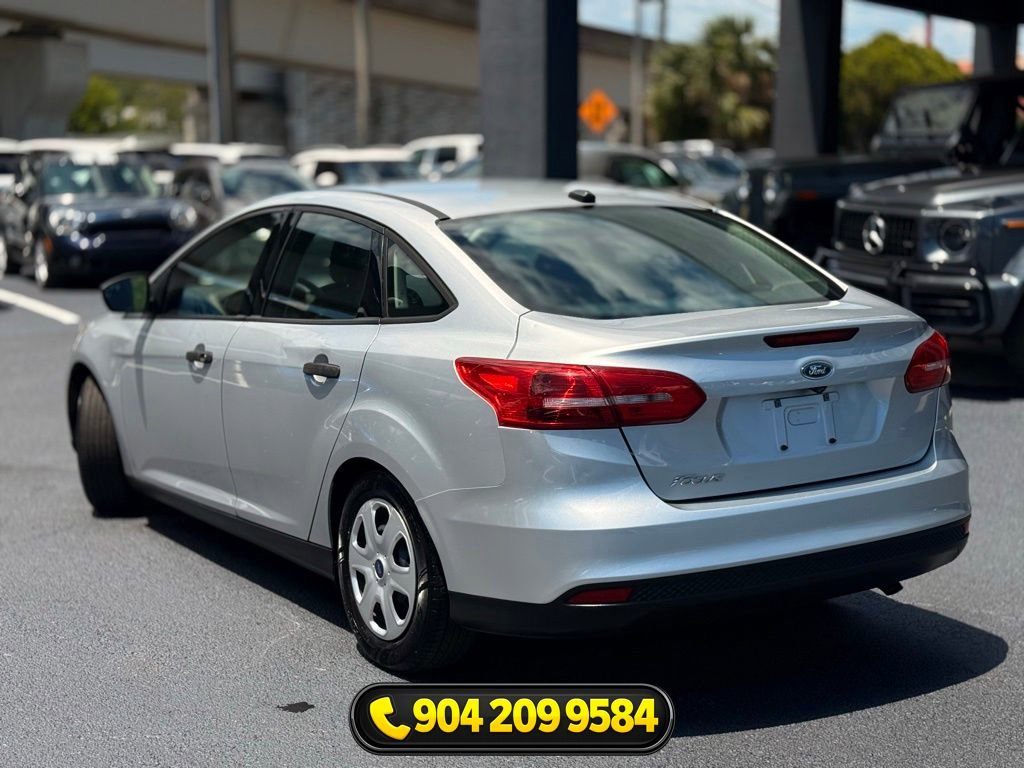 Used 2016 Ford Focus S FWD image 3