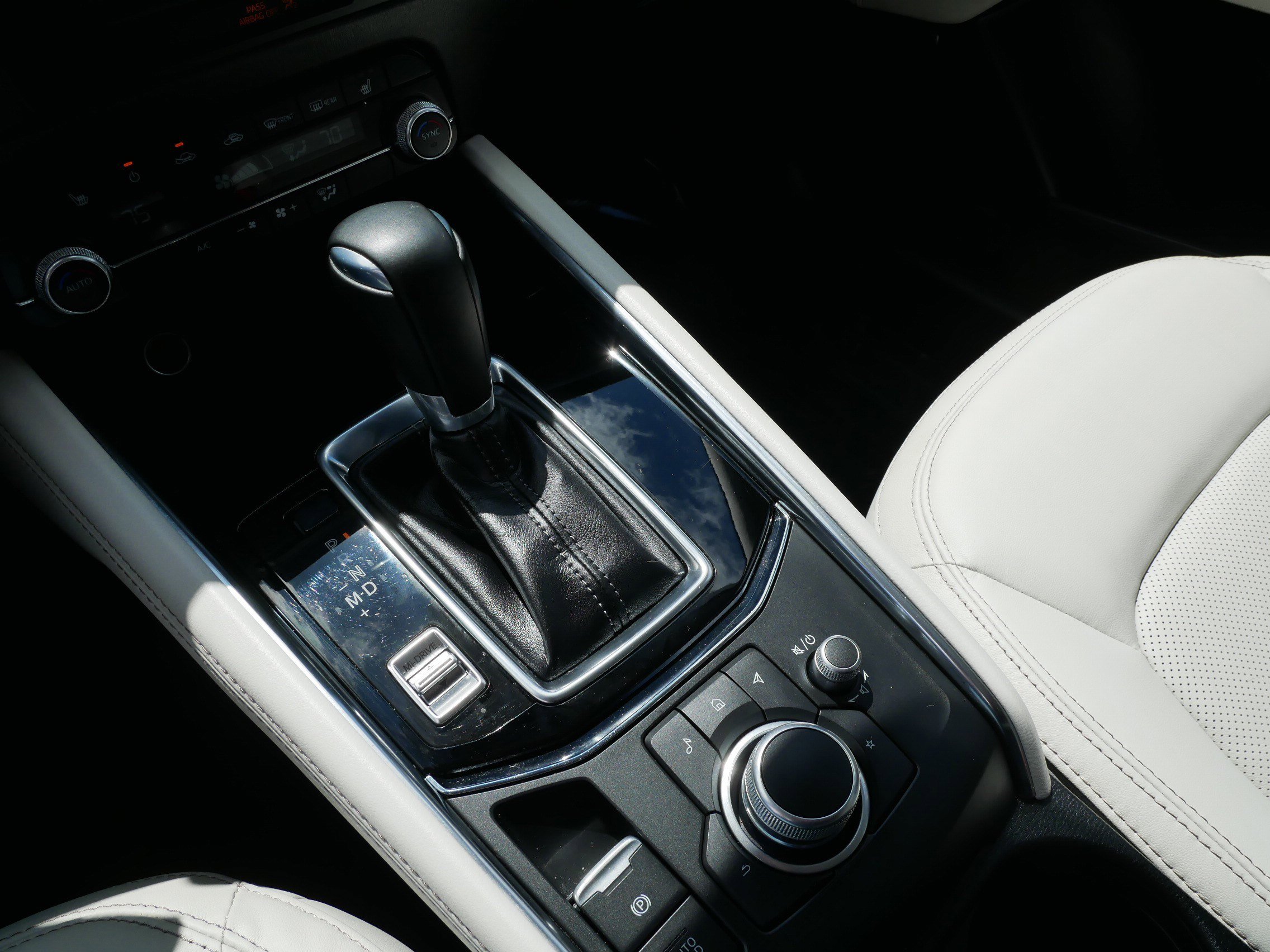 Used 2023 MAZDA CX-5 AWD 2.5 S w/ Premium Package image 24