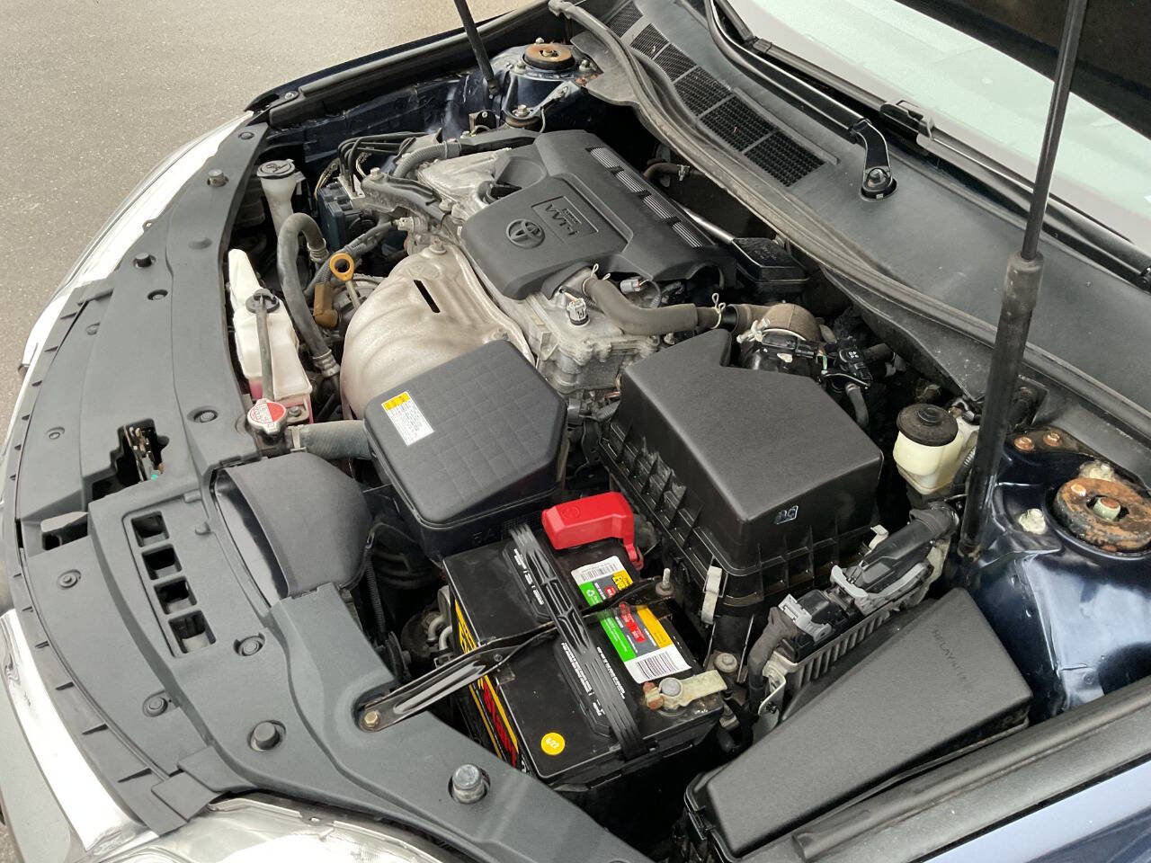 Used 2016 Toyota Camry LE image 43