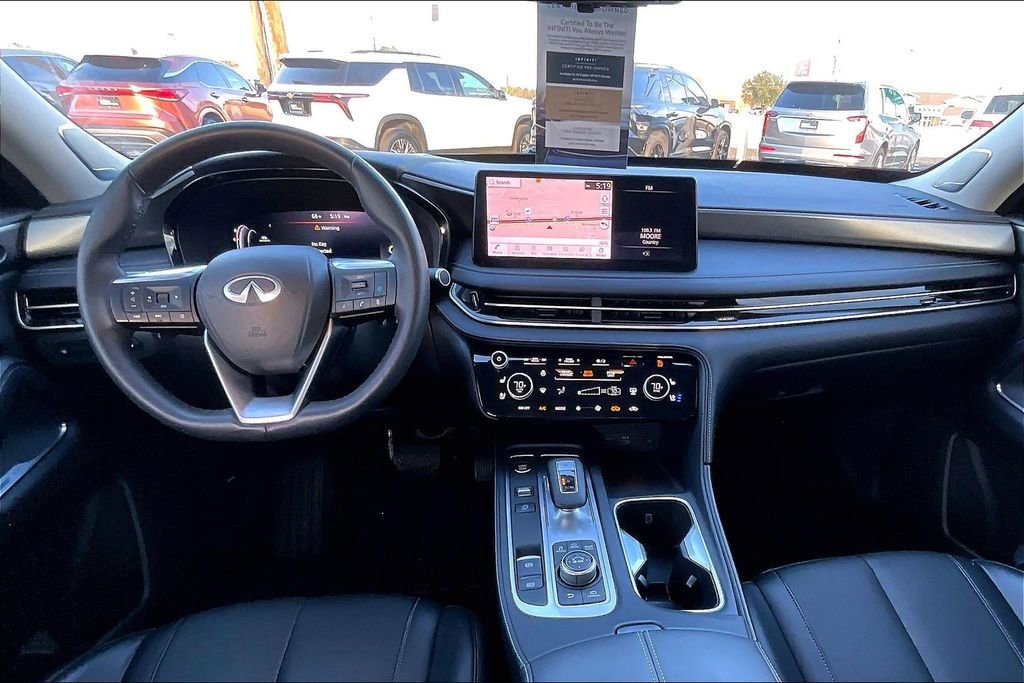 Certified 2025 INFINITI QX60 Luxe w/ Vision Package FWD image 20