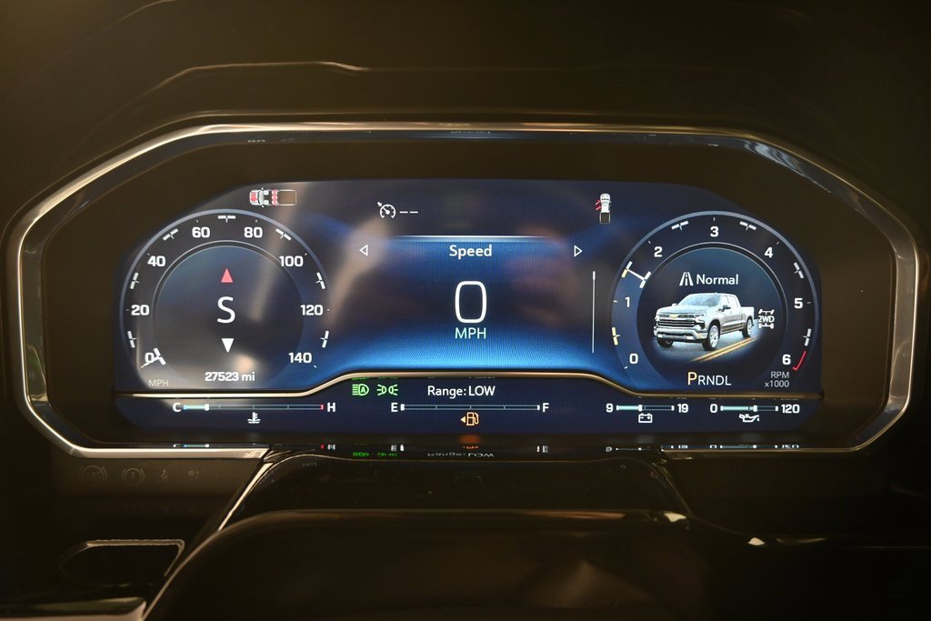 Used 2024 Chevrolet Silverado 1500 RST image 24